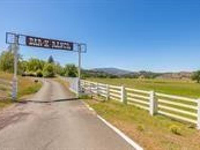 House for sale in Angleton, Texas