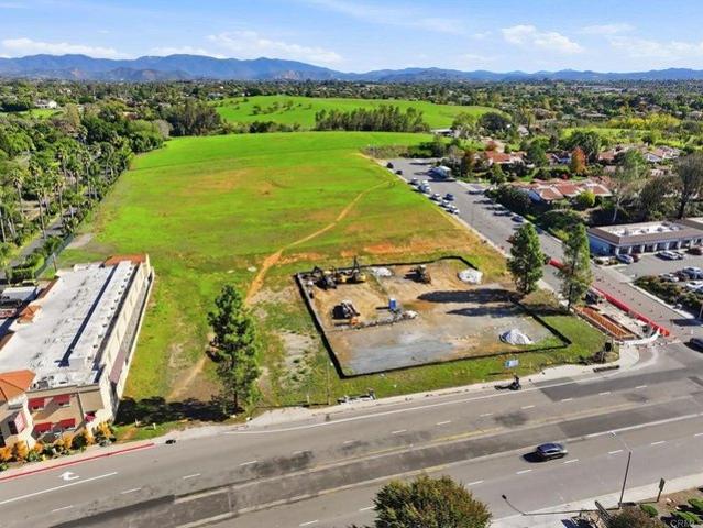 Land for sale in Fallbrook, California