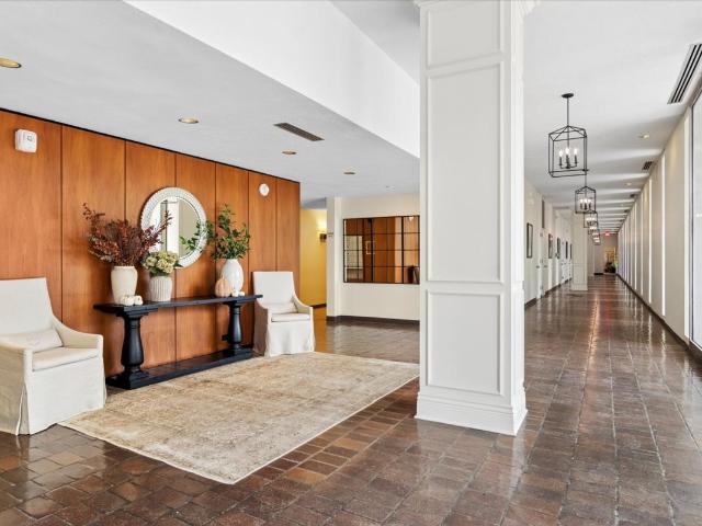 Condo for sale in Wilmette, Cook County