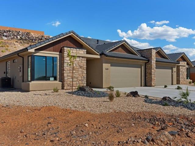 Townhouse for sale in Hurricane, Washington County