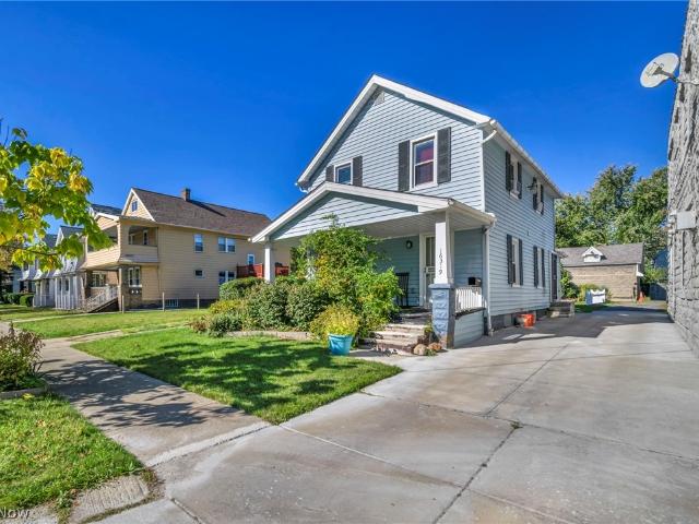 House for sale in North Collinwood, Cleveland