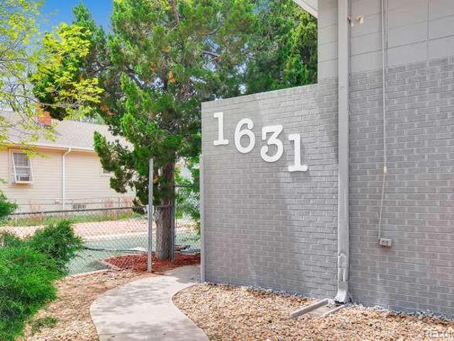 Commercial for sale in Aurora