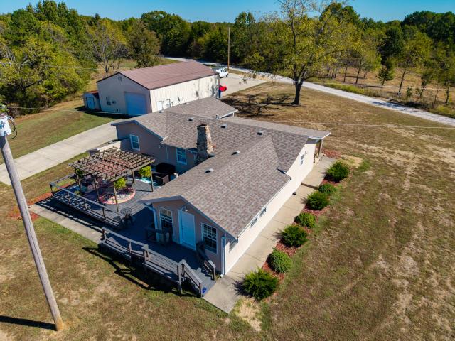 House for sale in Ava, Douglas County