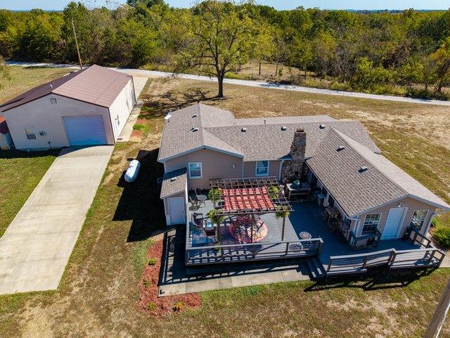 House for sale in Ava, Douglas County