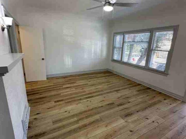 Apartment for rent in Long Beach, California