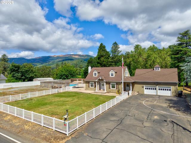 House for sale in Oregonia