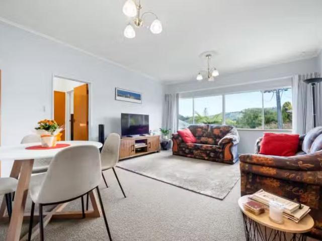 House for sale in Days Bay, Wellington