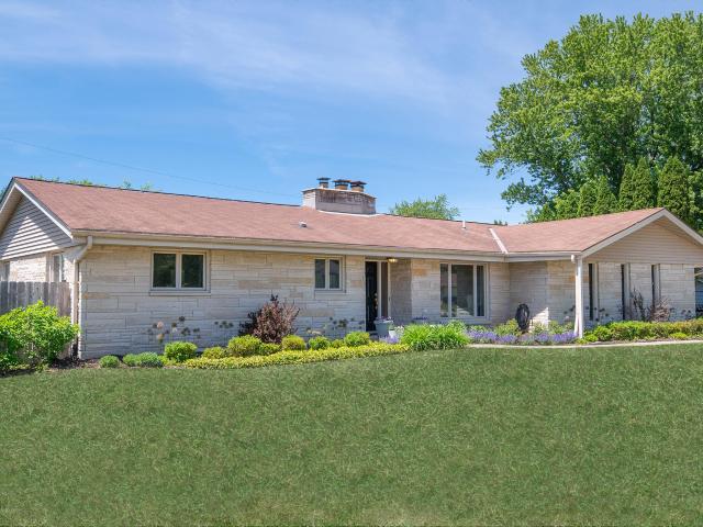 House for sale in Grafton, Wisconsin