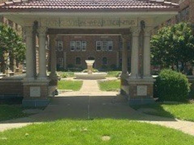Condo for sale in Rock Island, Illinois