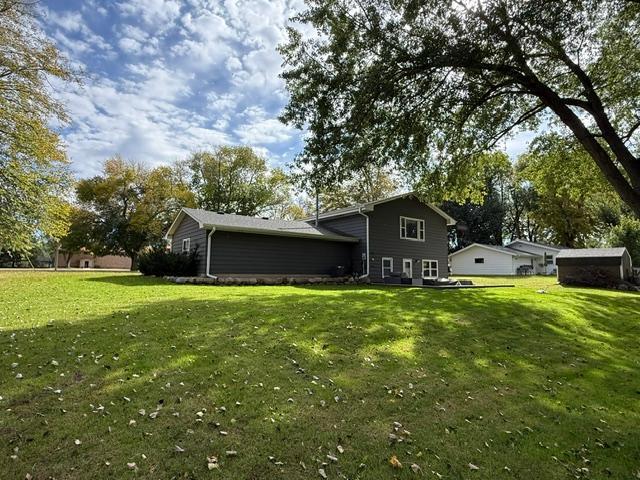 House for sale in Windom, Cottonwood County