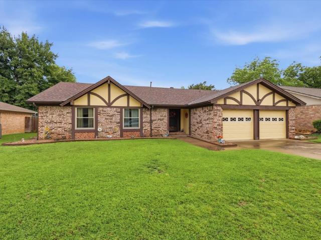 House for sale in Bedford, Texas