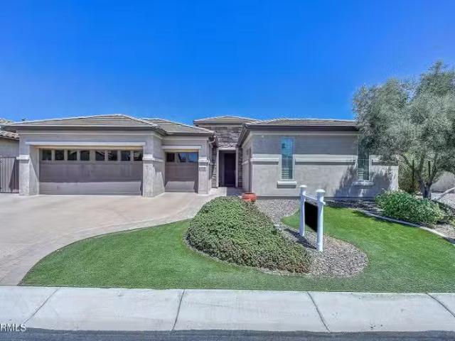 House for sale in Goodyear