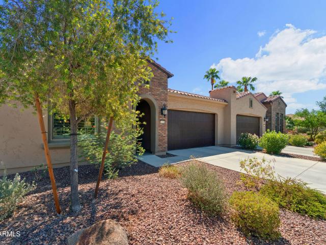 Townhouse for sale in Goodyear, Arizona