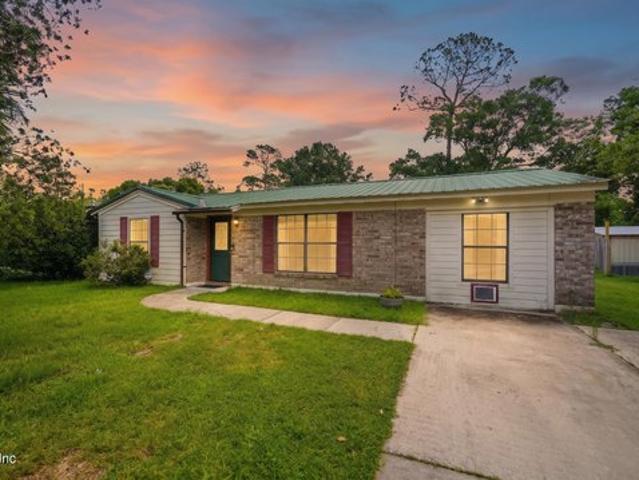 House for sale in Middleburg, Clay County