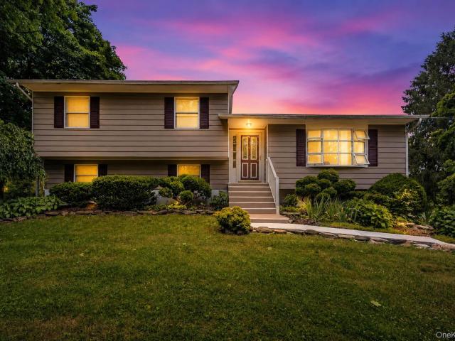 House for sale in Pleasant Valley, New York