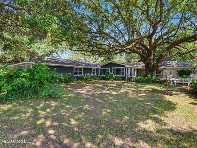 House for sale in Gulfport, Mississippi