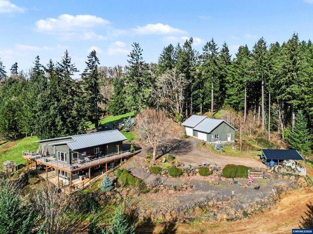 House for sale in Oregonia