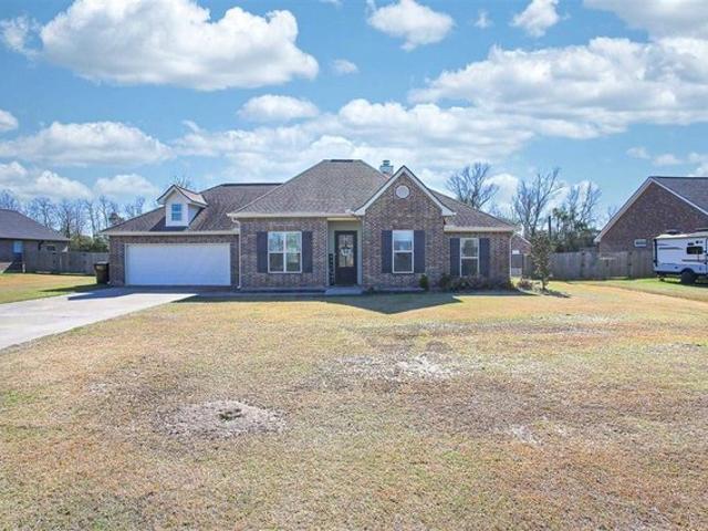 House for sale in Iowa, Louisiana