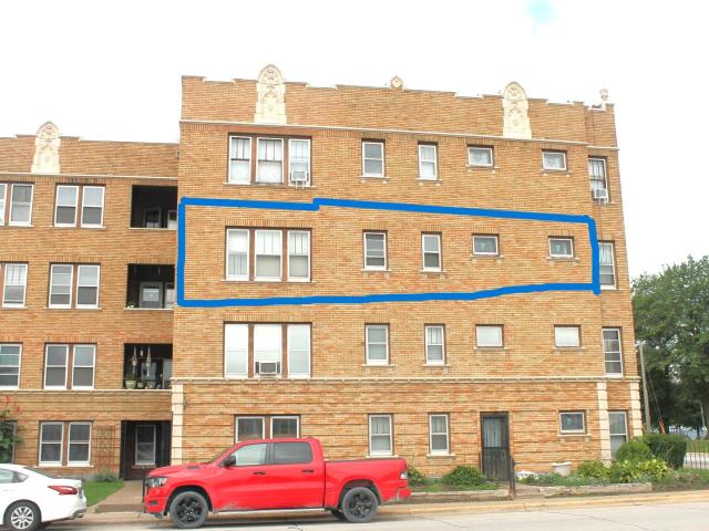 Condo for sale in Rock Island, Illinois