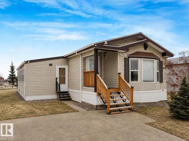 House for sale in Wedgewood, Alberta