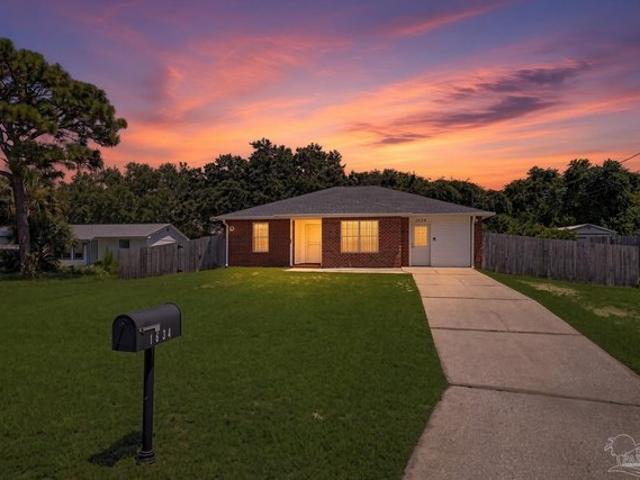 House for sale in Gulf Breeze, Florida