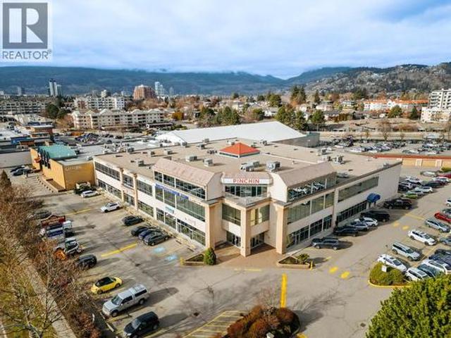 Commercial for rent in Winfield, British Columbia