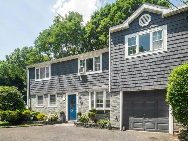 House for sale in Bohemia, New York