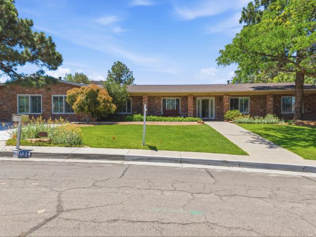 House for sale in New Mexico