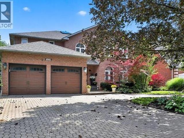 House for sale in Sheridan, Mississauga