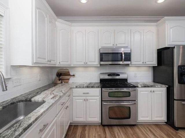 Condo for sale in Oxford Condo for sale in Oxford