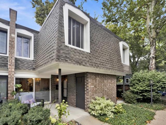 Townhouse for sale in Chicago, Cook County