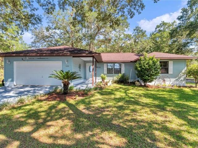 House for sale in Ocklawaha, Florida