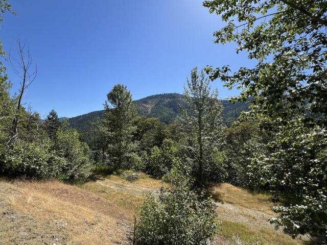 Land for sale in Grants Pass