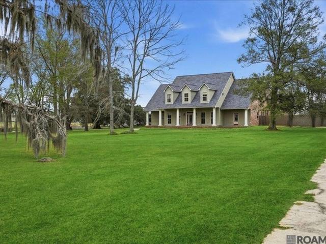 House for sale in Prairieville, Louisiana