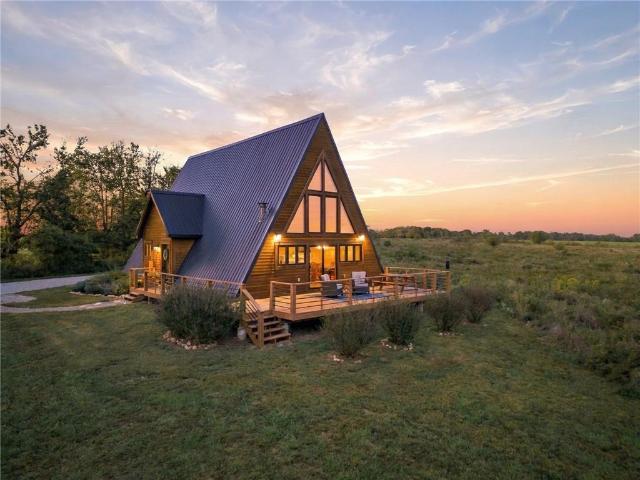 House for sale in Mound City, Linn County