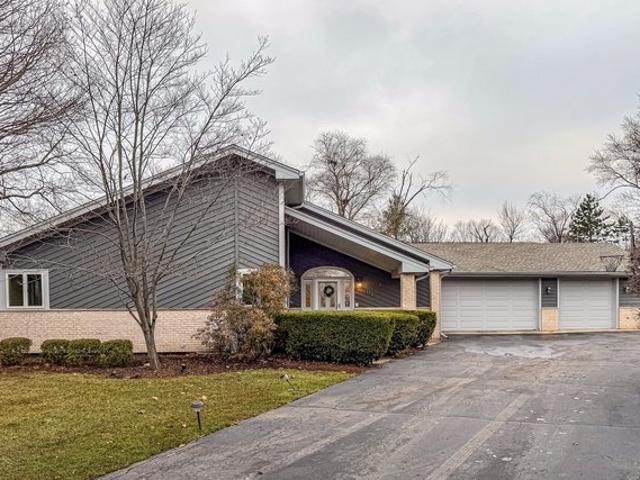 House for sale in Lincolnshire, Illinois