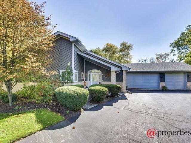 House for sale in Lincolnshire, Illinois