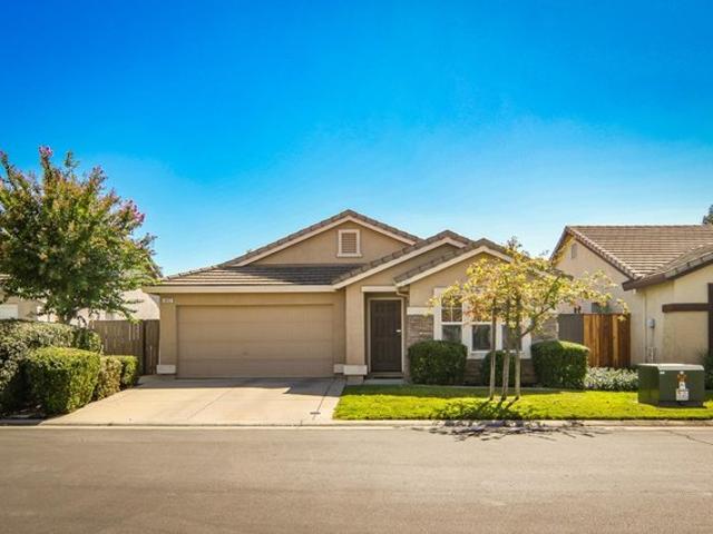 House for sale in Longmeadow, Roseville