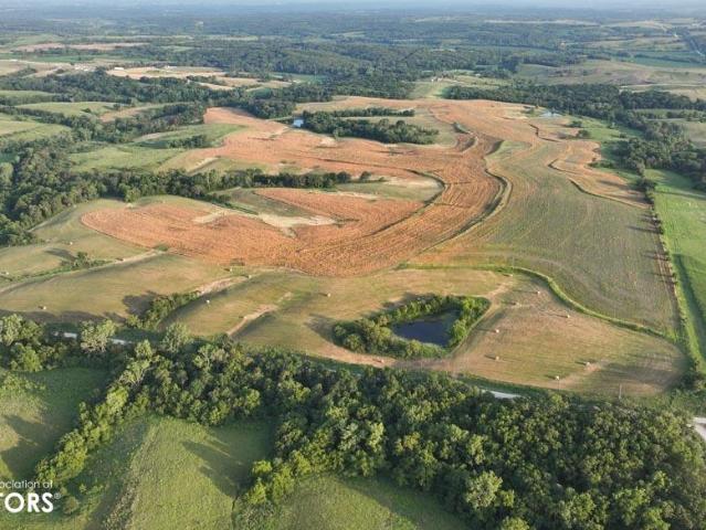 Farm for sale in Osceola, Iowa