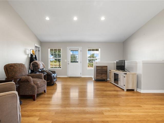House for sale in Harrison, Boone County