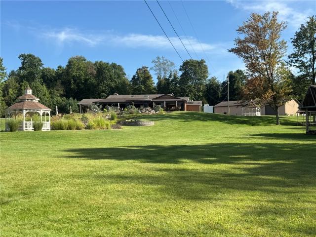 House for sale in Spring Church, Kiskiminetas Township