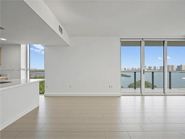 Condo for sale in North Miami Beach, Florida