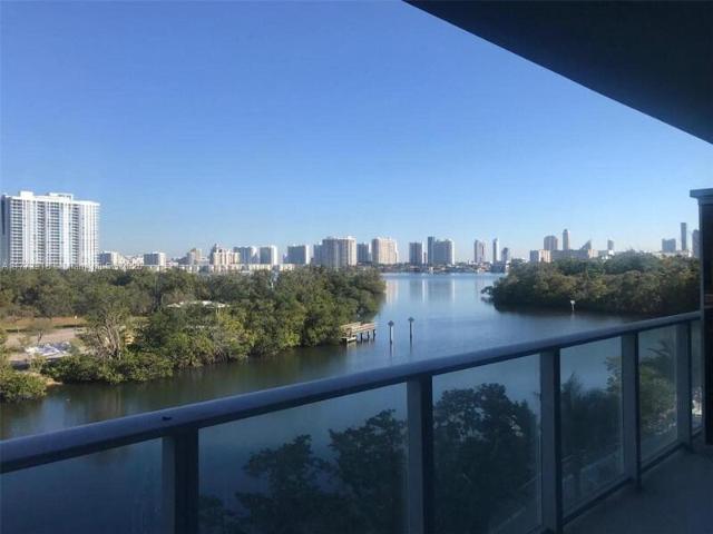 House for sale in North Miami Beach