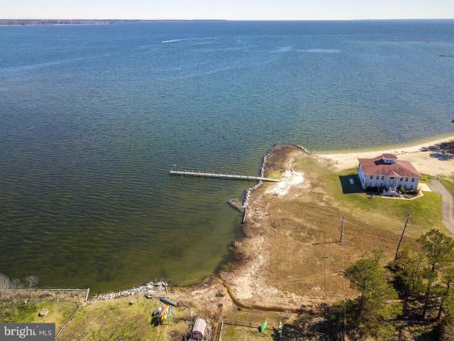 House for sale in Piney Point, Maryland