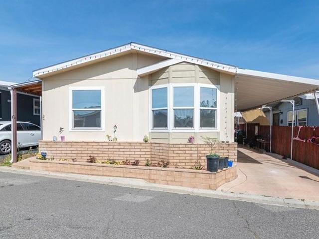House for sale in Fallbrook, California