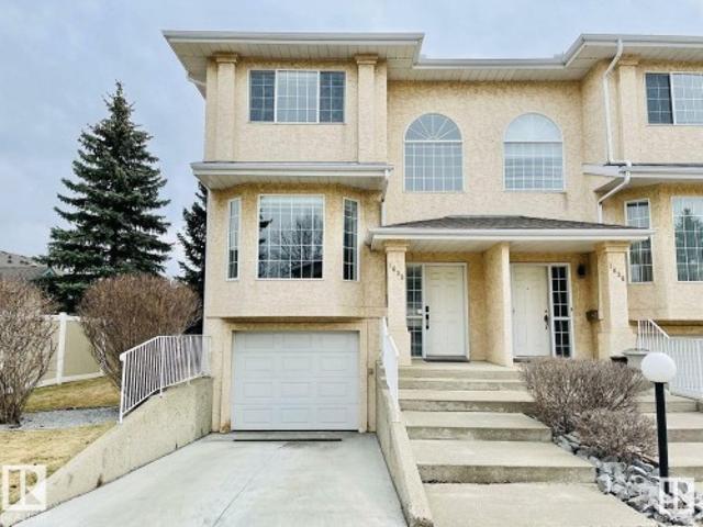 Townhouse for sale in Wedgewood, Alberta