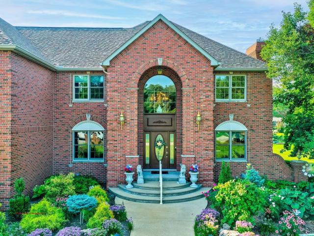 House for sale in Ottawa, Illinois