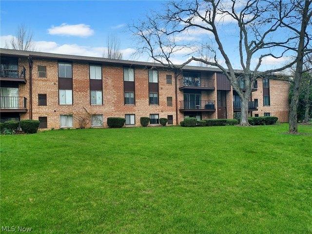 Condo for sale in Middleburg, Ohio