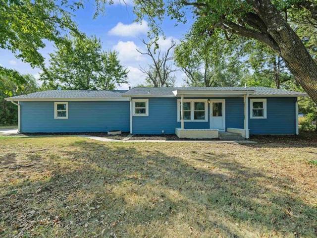 House for sale in McPherson, McPherson County