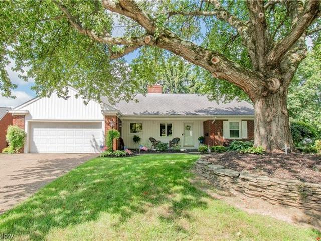 House for sale in Charity Rotch, Massillon